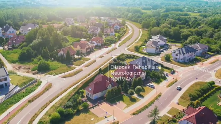 Kadr z filmu przedstawiającego Ośrodek Rehabilitacji Neurologicznej NORMAN w Koszalinie.